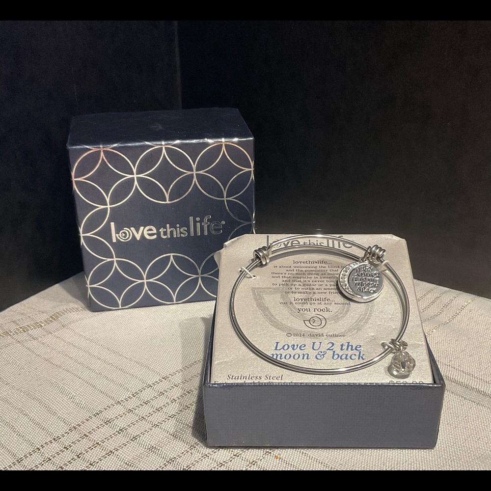 Love This Life 🦩Bangle